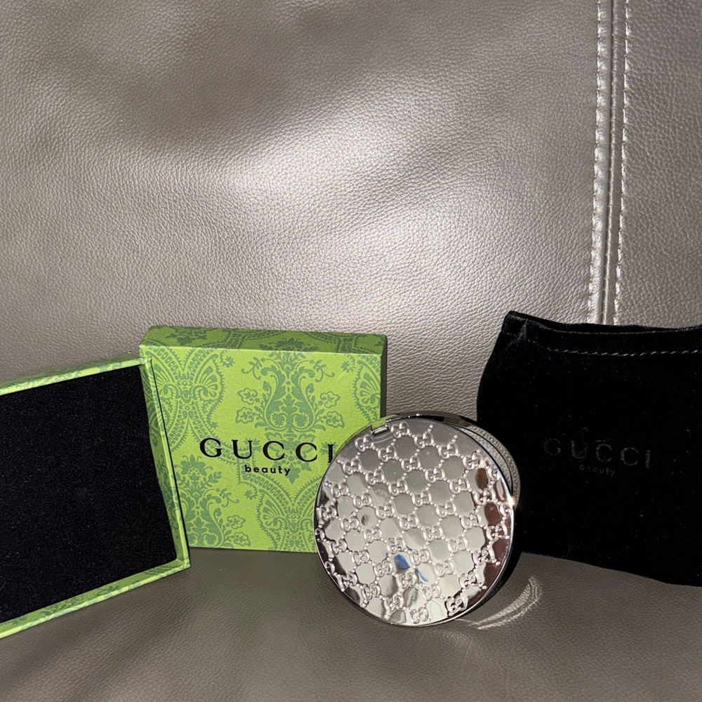 Gucci Beauty Silver Mirror with suede pouch and Gucci Box